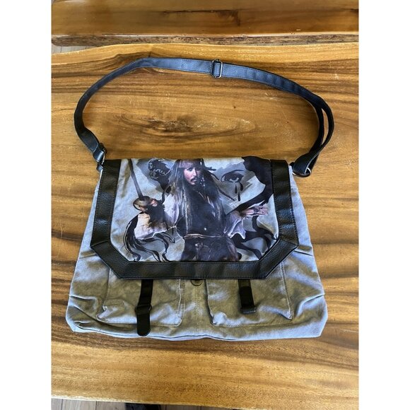 Disney Pirates of the Caribbean: On Stranger Tides Messenger/Shoulder Bag - Picture 1 of 11
